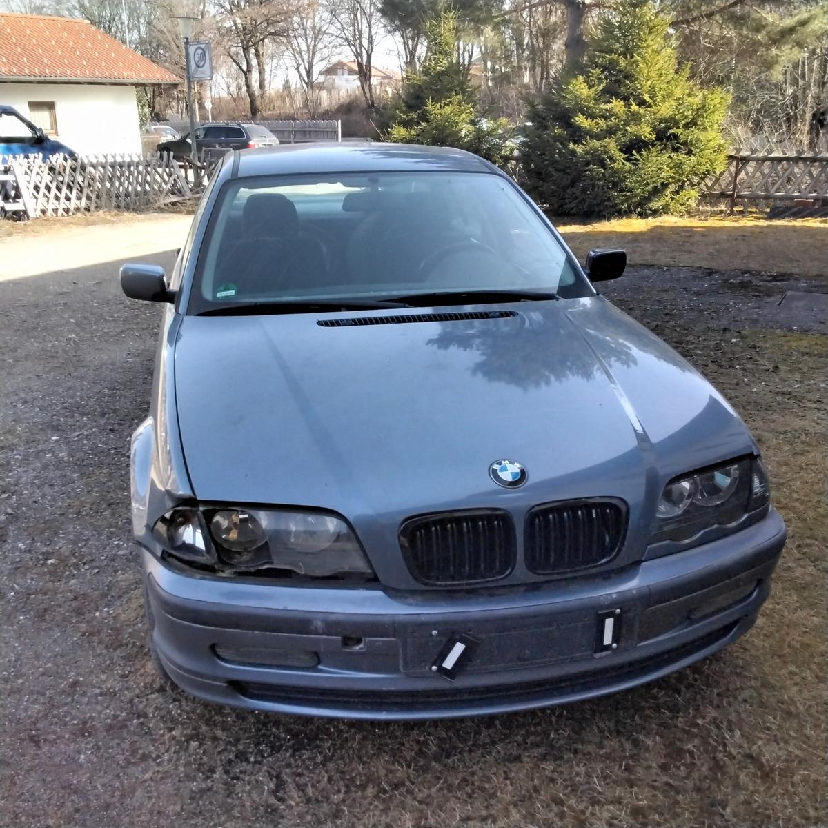 BMW 318i MIT TÜV