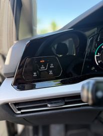 Volkswagen Golf - 12