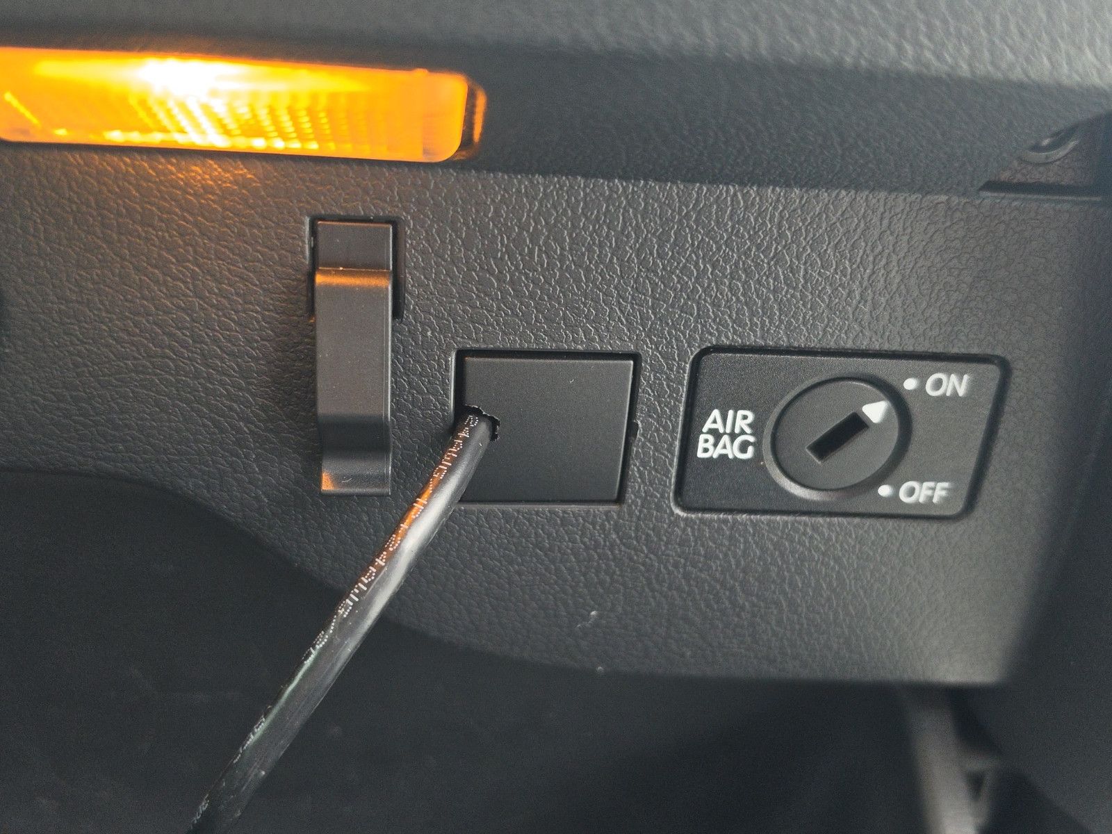 Fahrzeugabbildung Volkswagen Golf Plus VI Team AUTOMATIK STEUERKETT TÜV NEU
