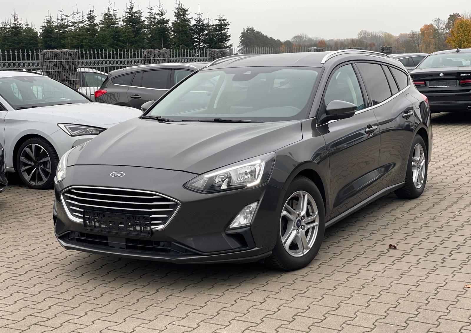 Ford Focus Turnier Cool & Connect LED aus 1.Hand