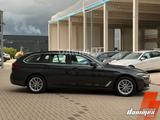 BMW 520d Touring Business AHK Kamera SHZ Carplay - BMW 520 Gebrauchtwagen in Bremen