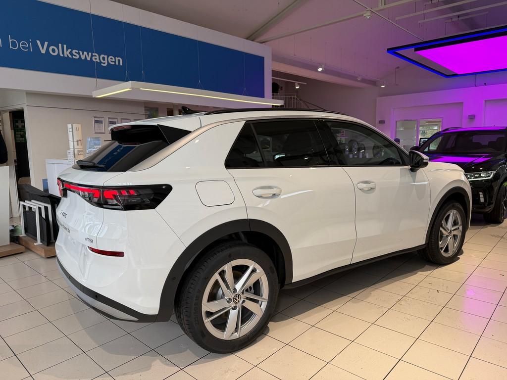 Volkswagen T-Roc 1.5eTSI DSG Life RKam Totwinkel Keyless AC, миниатюра 2