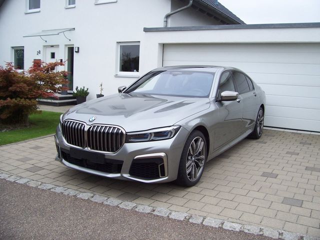 BMW M760Li xDrive Deutsches Sammlerfahrzeug aus 1.Hd