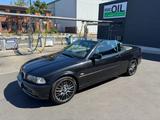 BMW 330Ci - Automatik / Schwarz / Schwarz - gebrauchte BMW 330 aus dem Jahr 2000