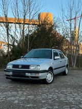 Volkswagen Vento Gl 1te Hand Notverkauf! - Volkswagen Vento: Gl