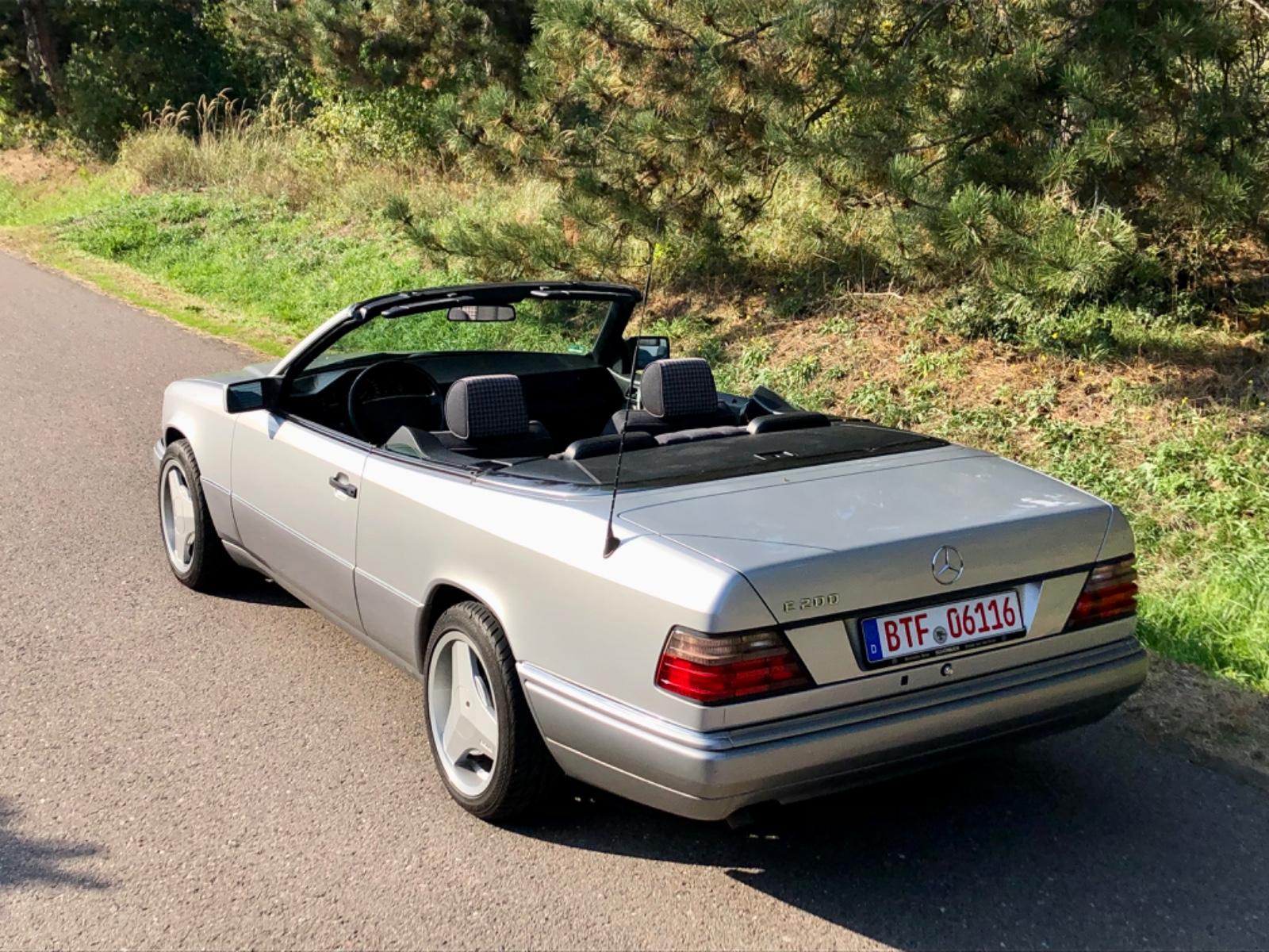 Mercedes-Benz E 200 Automatik,W124 Oldtimer Cabrio,17"Brabus,