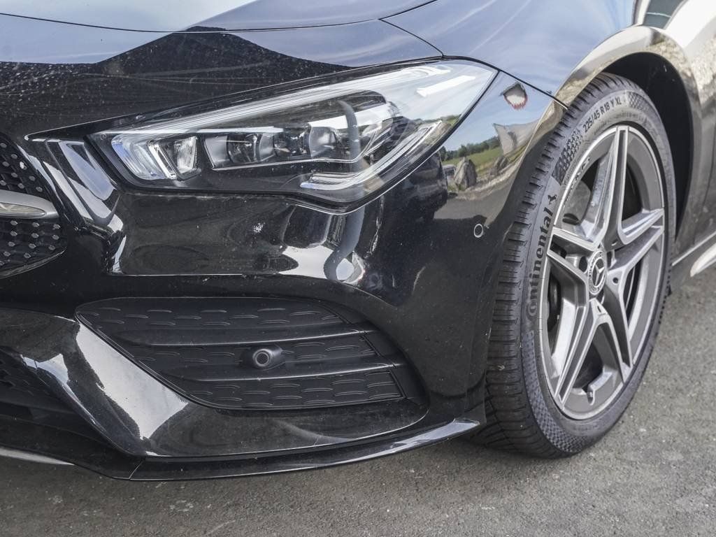 Mercedes-Benz CLA 200 AMG Panorama Multibeam Ambiente CarPlay foto 4