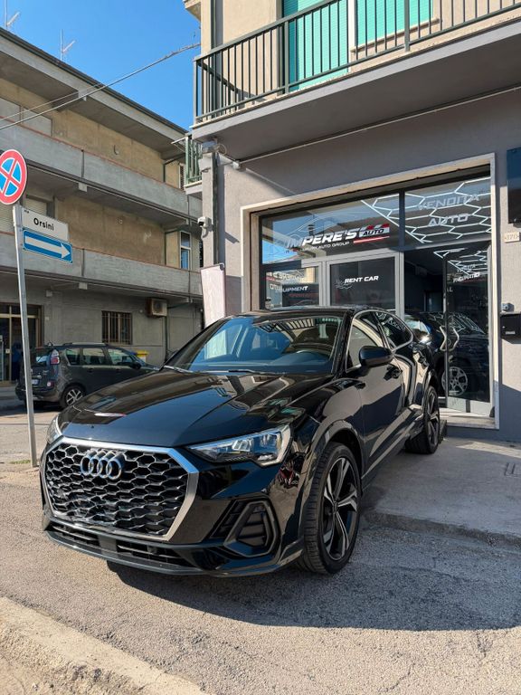 Image of Audi Q3