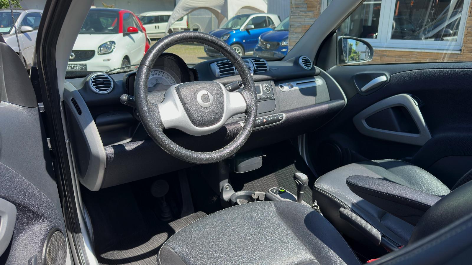 Smart Cabrio Passion Aut. SILVER EDITION! NUR 46 TKM!