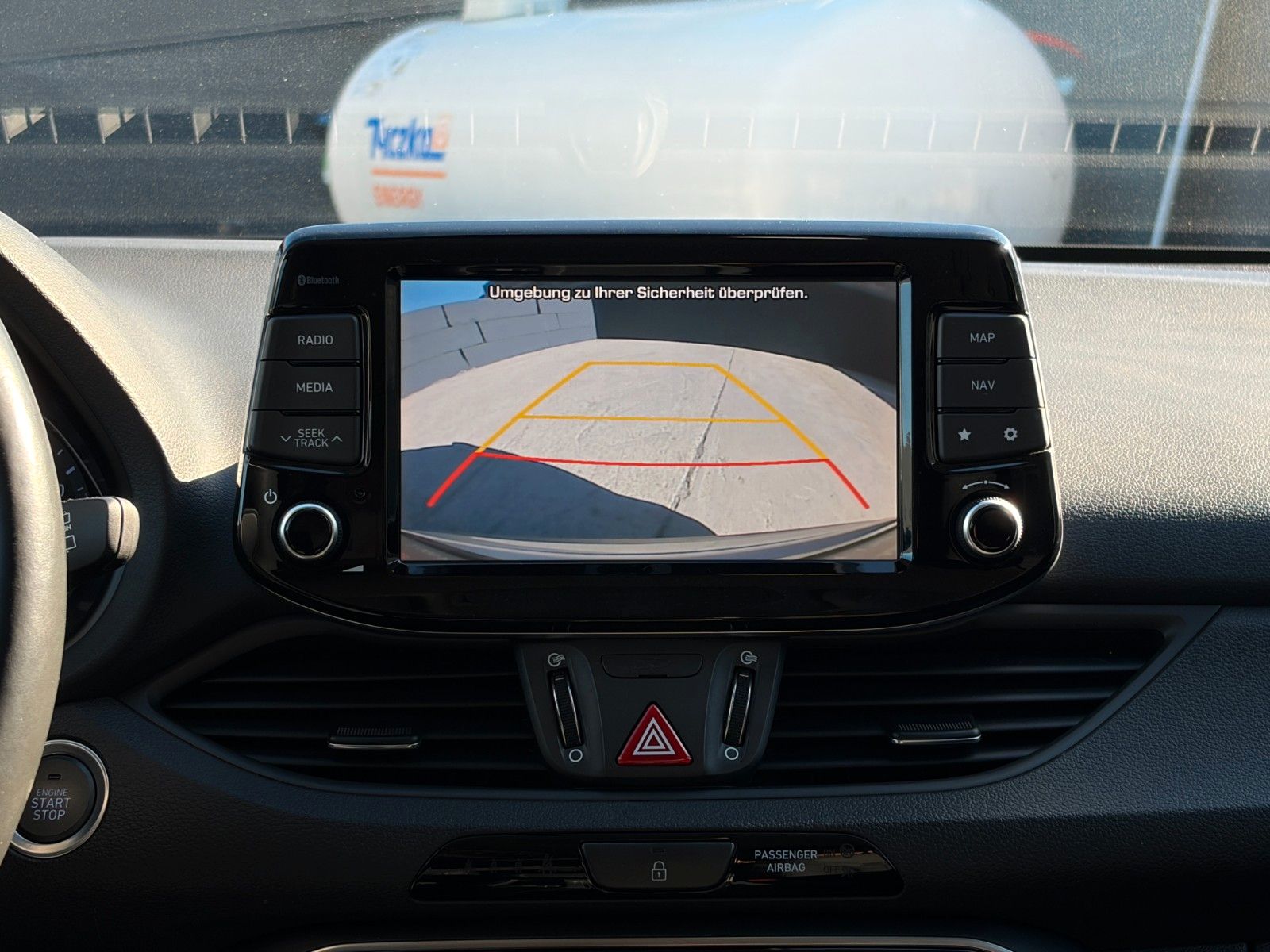 Fahrzeugabbildung Hyundai i30 1.4 T-GDI All Inclusive ACC CAM CarPlay
