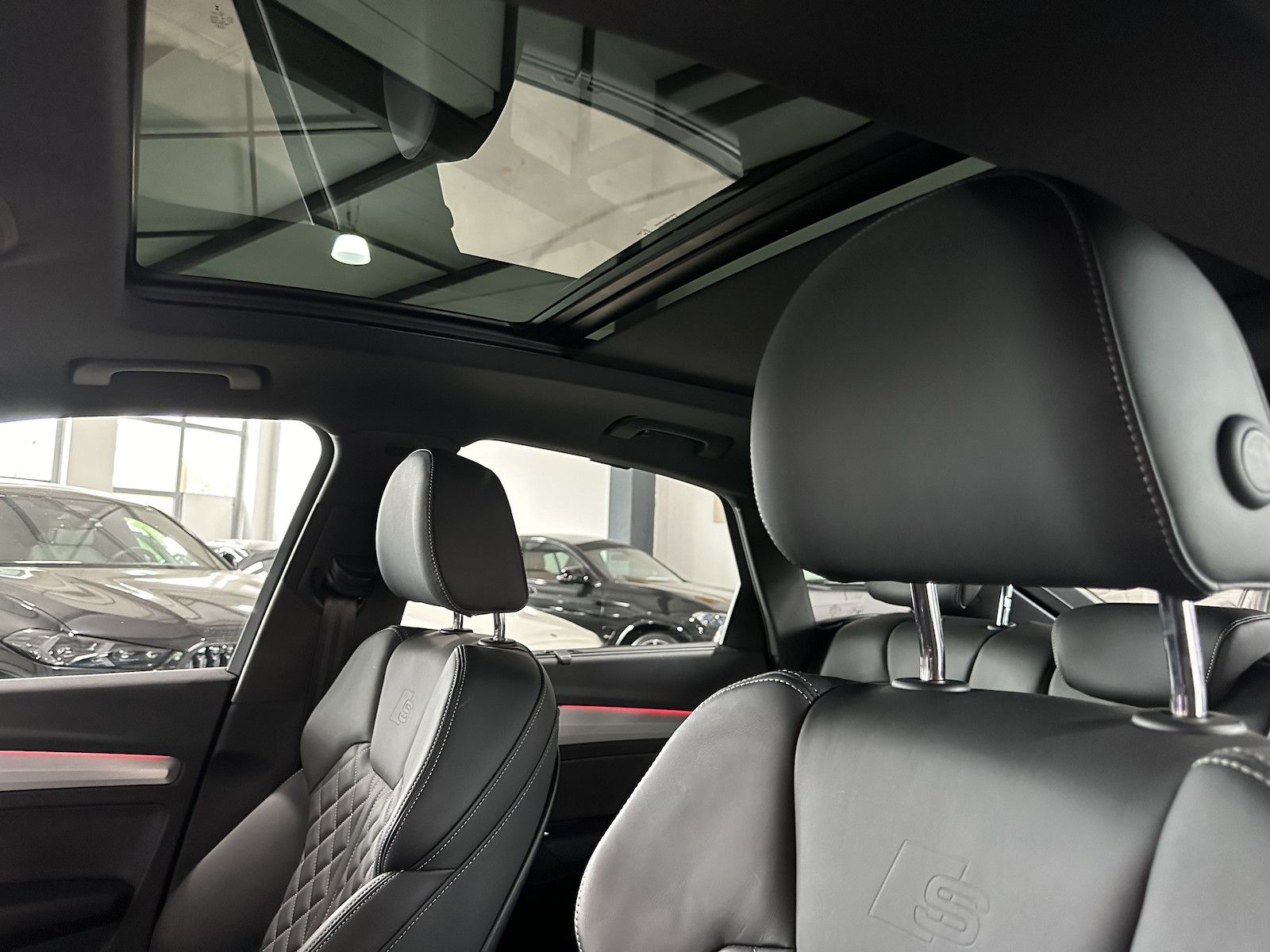 Fahrzeugabbildung Audi Q5 Sportback 40 TDI S line/Pano/Raute/Matrix/21
