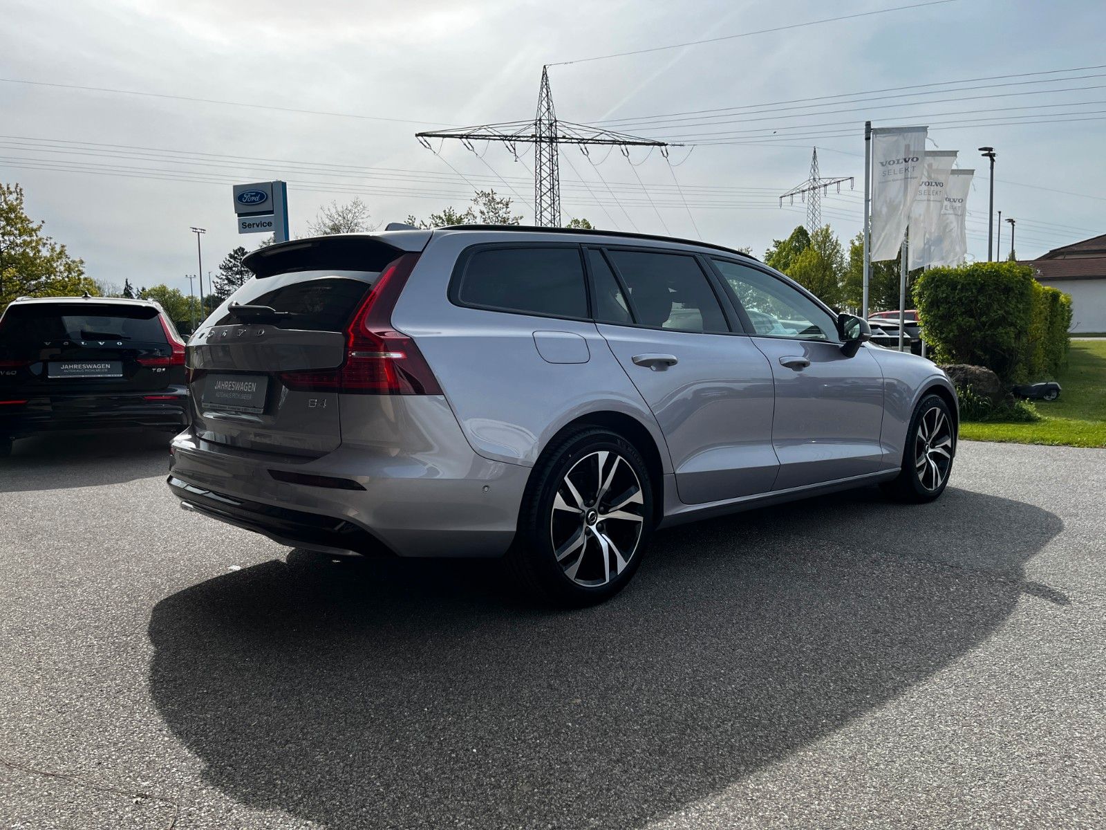 Volvo V60 B4 Plus Dark foto 20