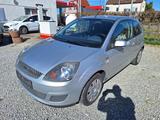 Ford Fiesta Style 1.3 Klima 3T 68TKM - Ford Fiesta aus 2008: ST