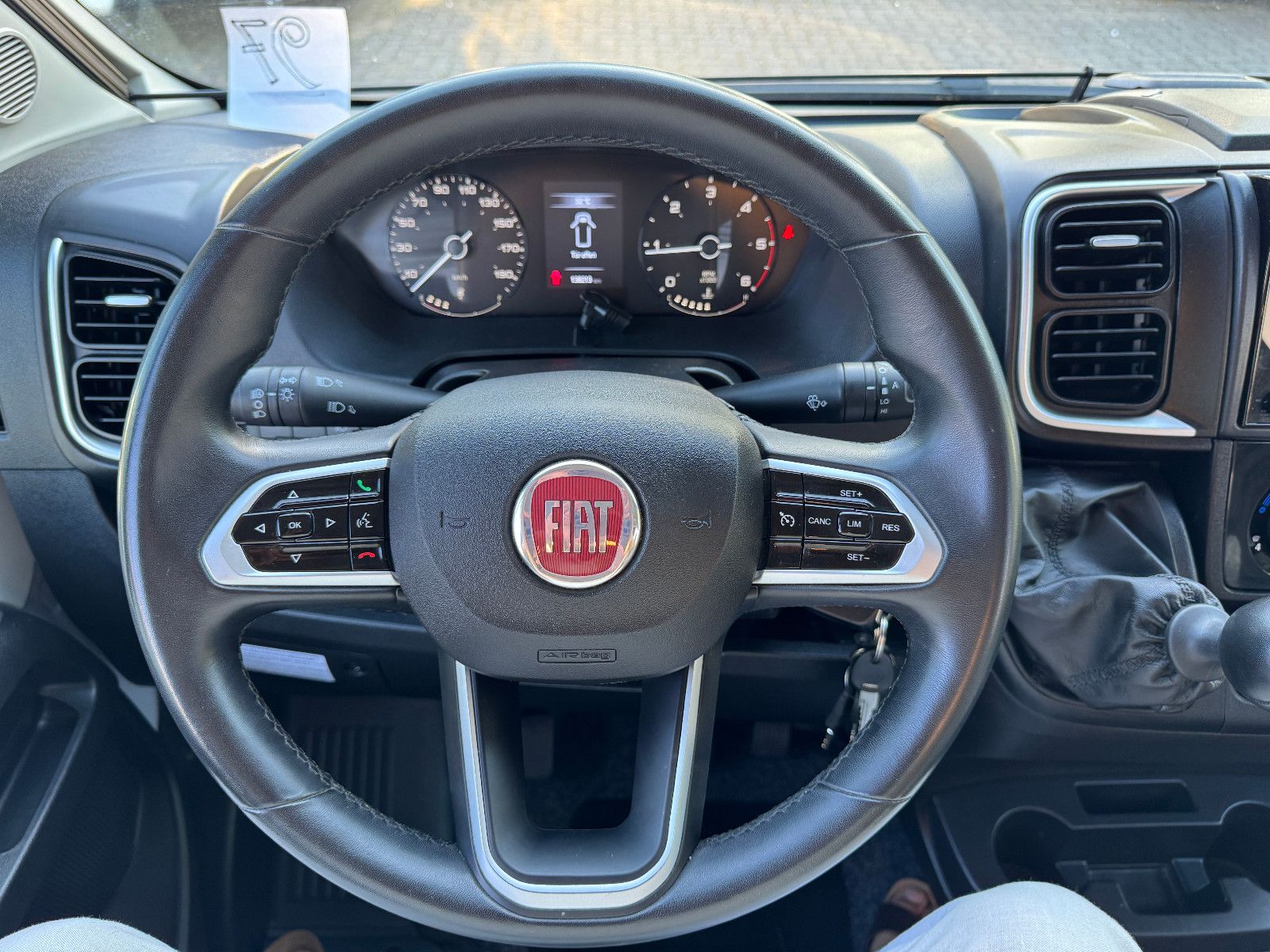 Fahrzeugabbildung VANTourer 540 FIAT DUCATO AUFSTELLDACH 5 SCHLAFPLÄTZE AHK
