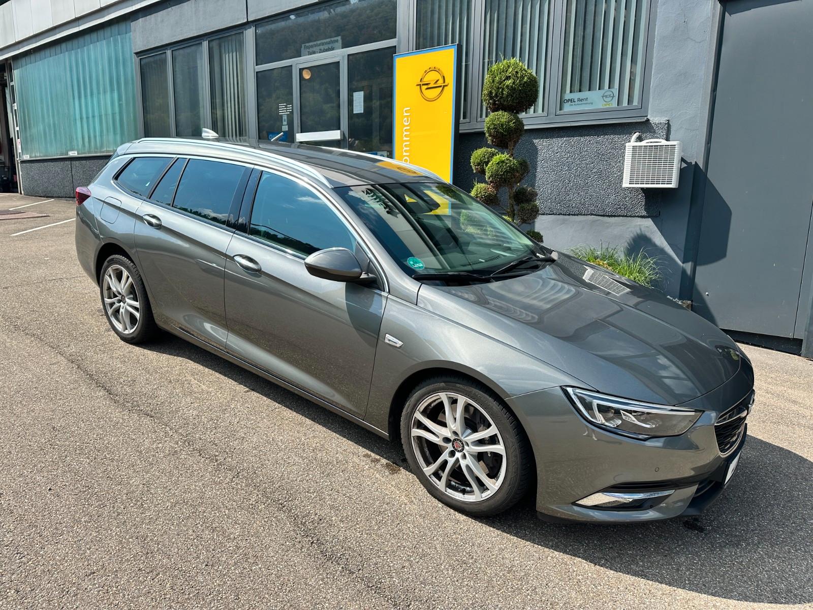 Opel Insignia B Sports Tourer 4x4 Standheizung Bose