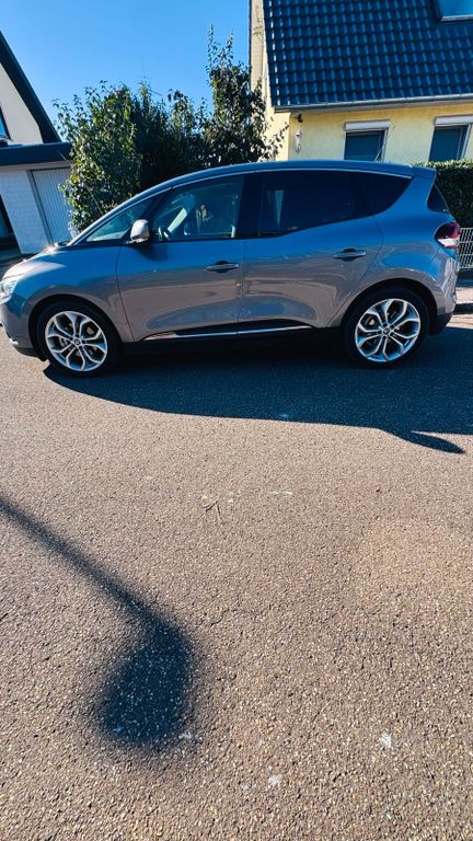 Image of Renault Scenic