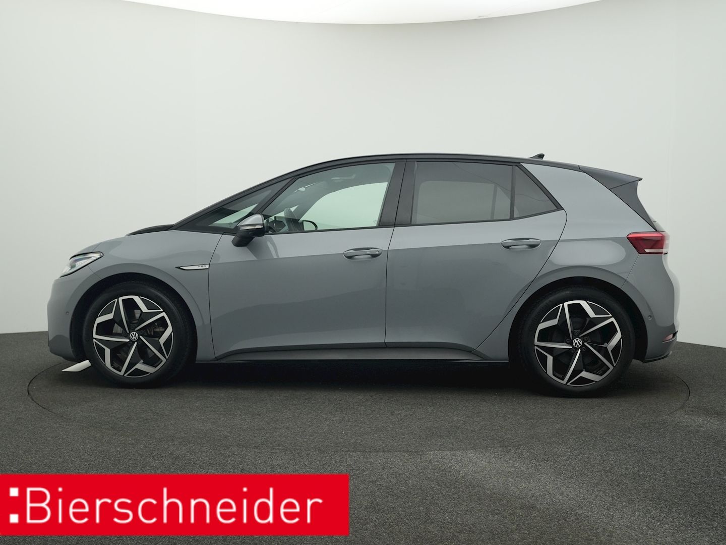 Volkswagen ID.3 Pro IQ.LIGHT NAVI PANO IQ.DRIVE imagem 3
