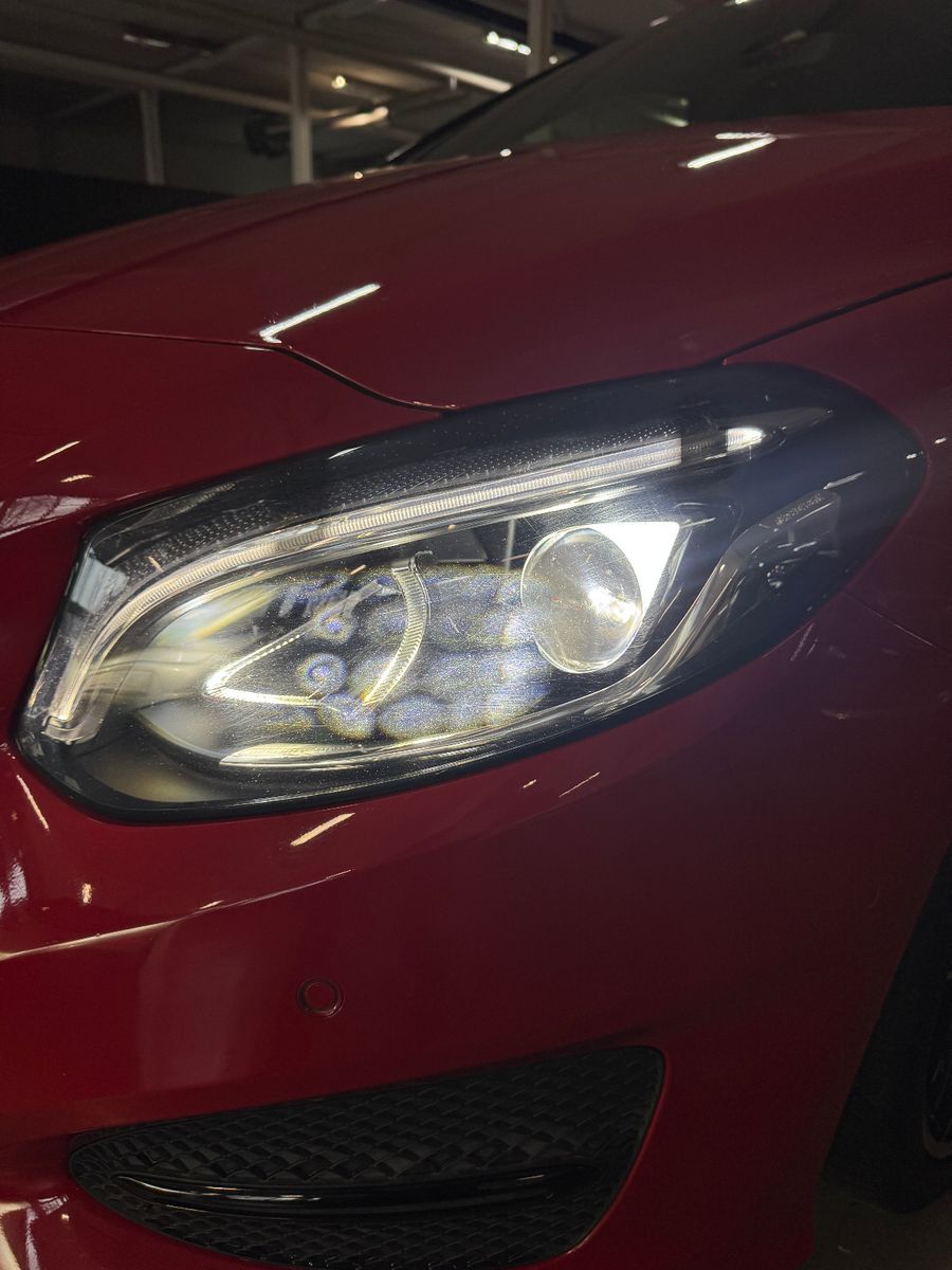 Fahrzeugabbildung Mercedes-Benz B 200 7G-DCT SPORTPAKET URBAN AMG NIGHT COMAND