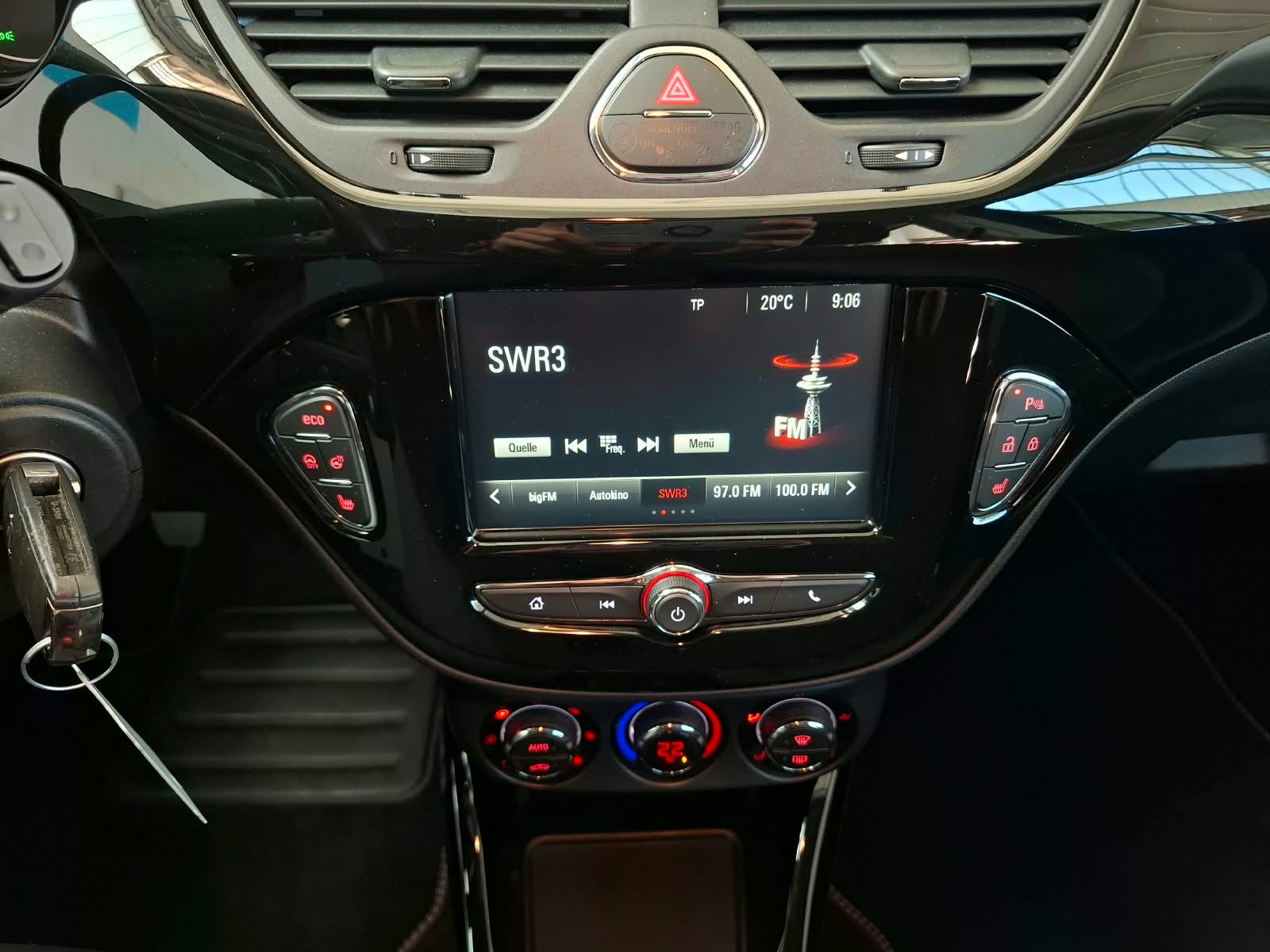 Fahrzeugabbildung Opel Corsa E ecoFlex +Kamera +Tempomat +Sitzheizung