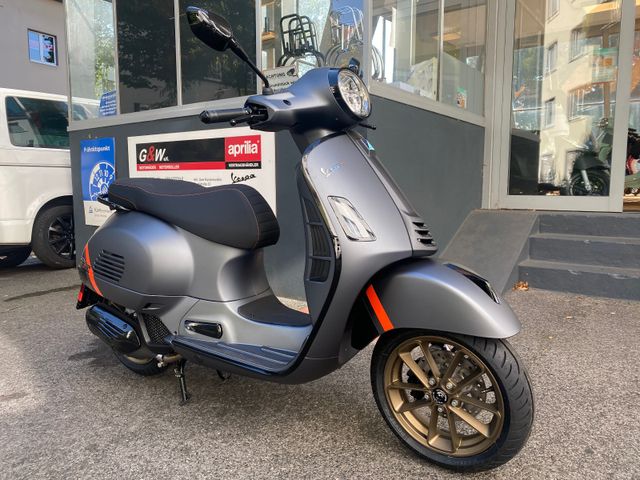 Vespa GTS 125 Super Sport E5 Viel Zubehör 13 Zoll