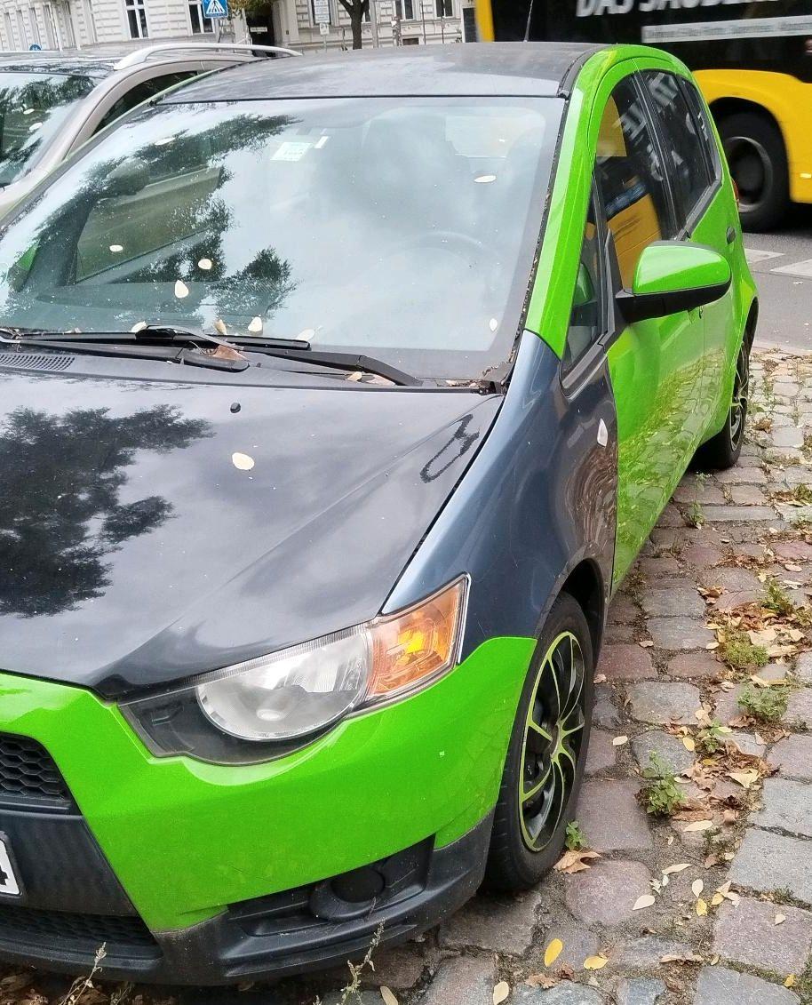 Mitsubishi Colt 2009 — engine 95 HP (70kW)
