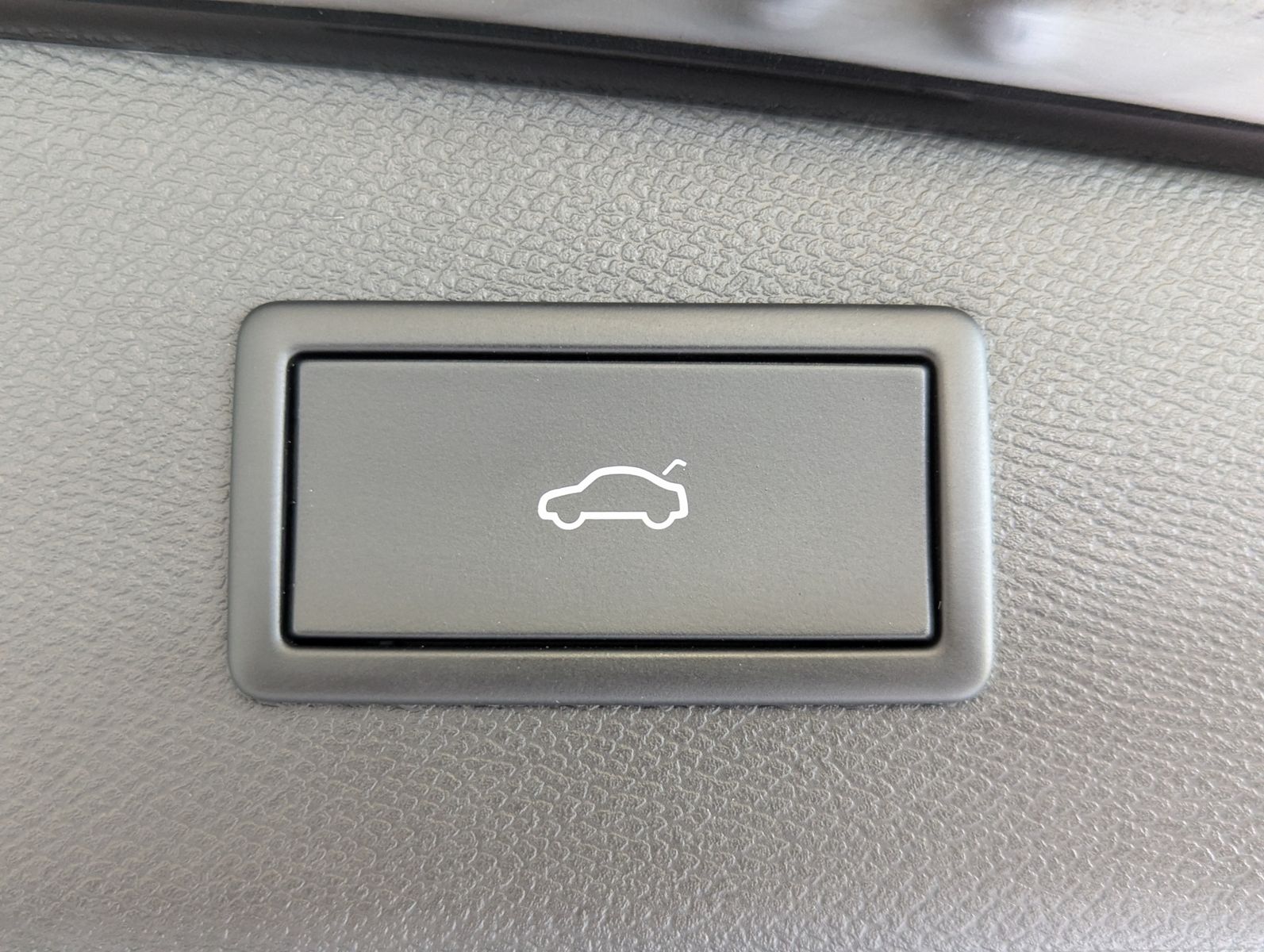 Fahrzeugabbildung CUPRA Leon 2.0 TSI VZ 4Drive Vision+ Matrix Pano ACC