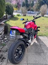 Ducati Streetfighter V2 - DUCATI STREETFIGHTER