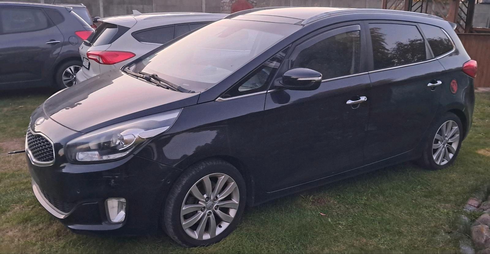 Kia Carens