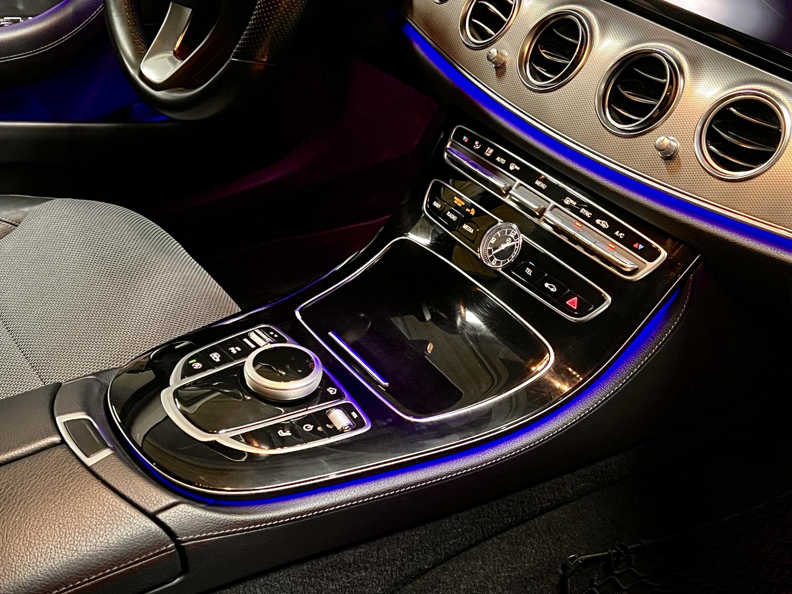 Mercedes-Benz E 200 EXCLUSIVE*9G*AMBIENTE*NAVI*R-KAMERA*77TKM*