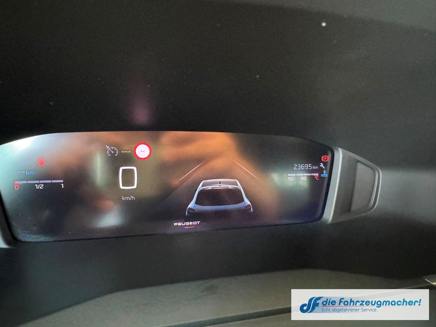 Fahrzeugabbildung Peugeot 208 Allure Navi Digitales Cockpit LED Apple CarP