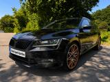 Skoda Superb 2.0 TSI 206kW DSG 4x4 SportLine Combi... - Skoda Superb in Düsseldorf