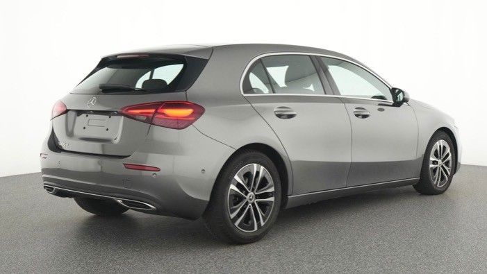 Mercedes-Benz A180 d BusineLie PRO WIDESC LED 360KAM MBUX MOPF foto 5