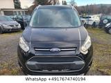 Ford Tourneo Connect Titanium-Der Motorwechsel - schwarze Ford Tourneo