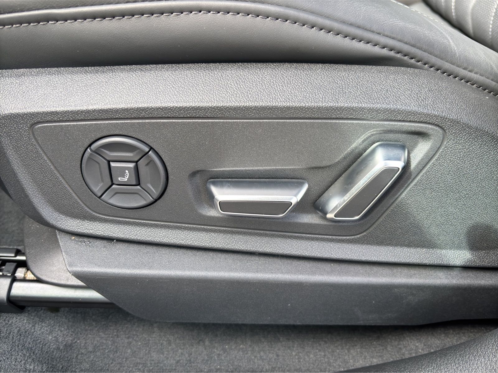 Audi Q8 e-tron - Bild 20