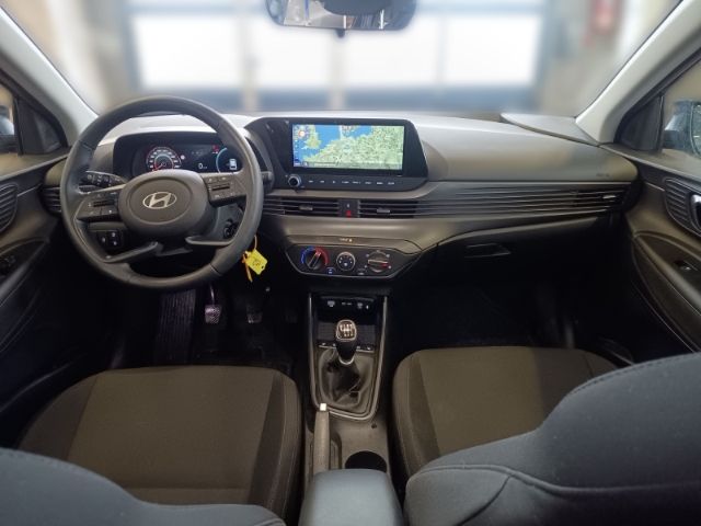 Fahrzeugabbildung Hyundai i20 1.0 T-GDI (100 PS) 6-MT 2WD Trend Navi Digit