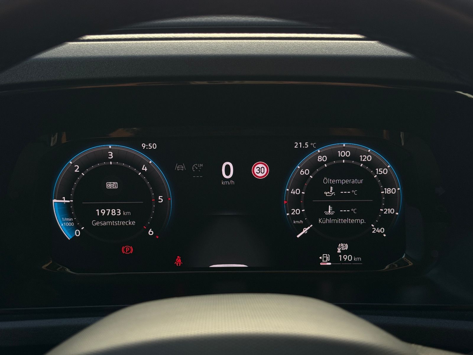 Fahrzeugabbildung Volkswagen Caddy Life ACC AHK Blis Navi LED Kamera SHZ