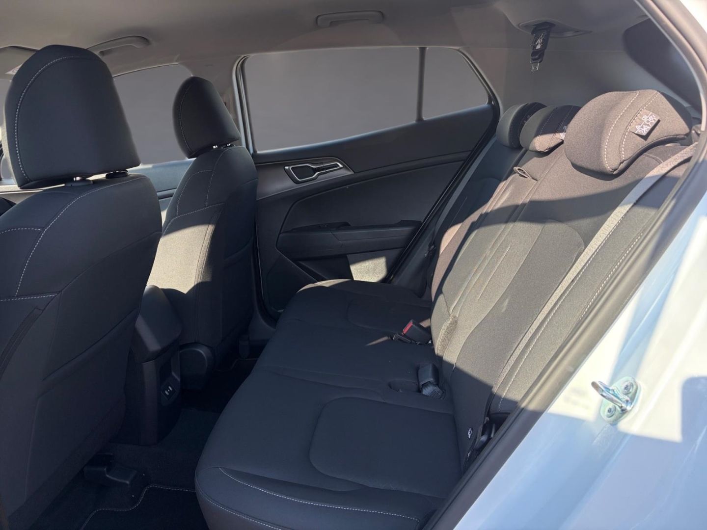 Fahrzeugabbildung Kia Sportage Core 1.6T 2WD Navi Digitales Cockpit LE