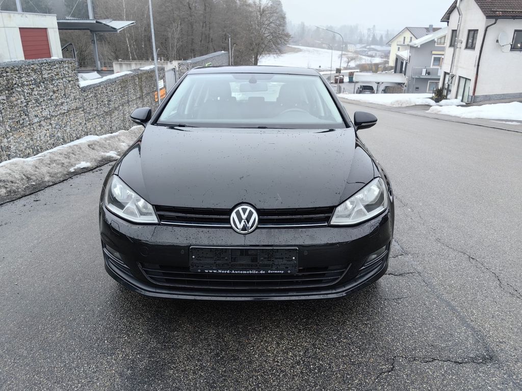 Image of Volkswagen Golf