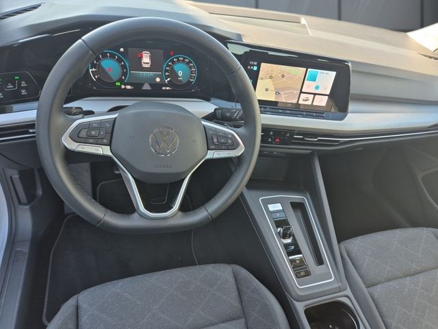 Golf VIII Variant 1.5 eTSI Life *DSG*LED*AHK*NAV