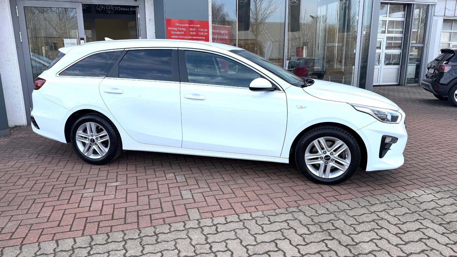 Kia cee'd Sportswagon 1.4T DSG