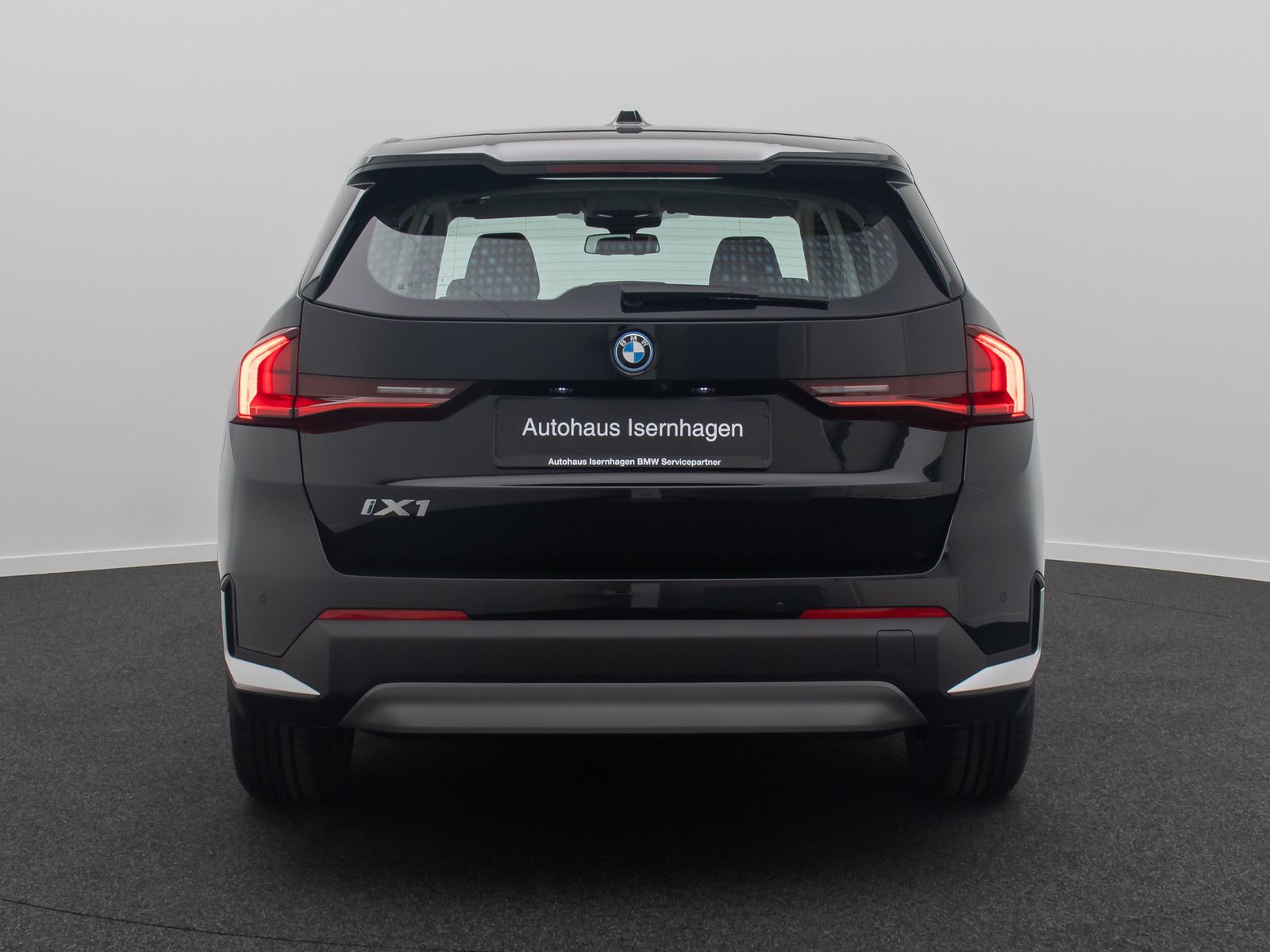 Fahrzeugabbildung BMW iX1 xD30 GeschwindigReg DAB Kamera LED Widscreen