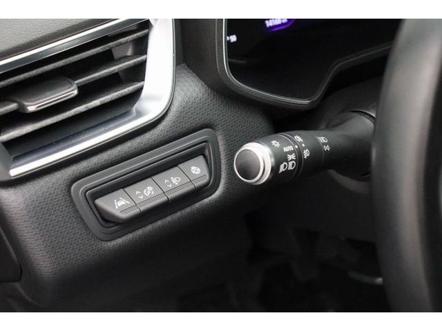 Fahrzeugabbildung Renault Clio V 1.0 Intens