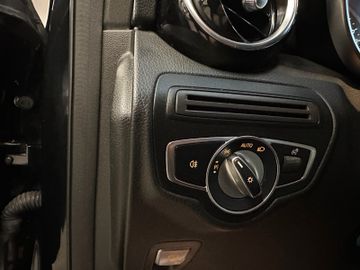 Mercedes-Benz GLC 300 de 4Matic *1. Hand*AHK*Klima*SHZ*LED*Nav