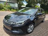 Opel Astra K Sports Tourer Innovation Start/Stop - Opel Astra mit Diesel-Antrieb