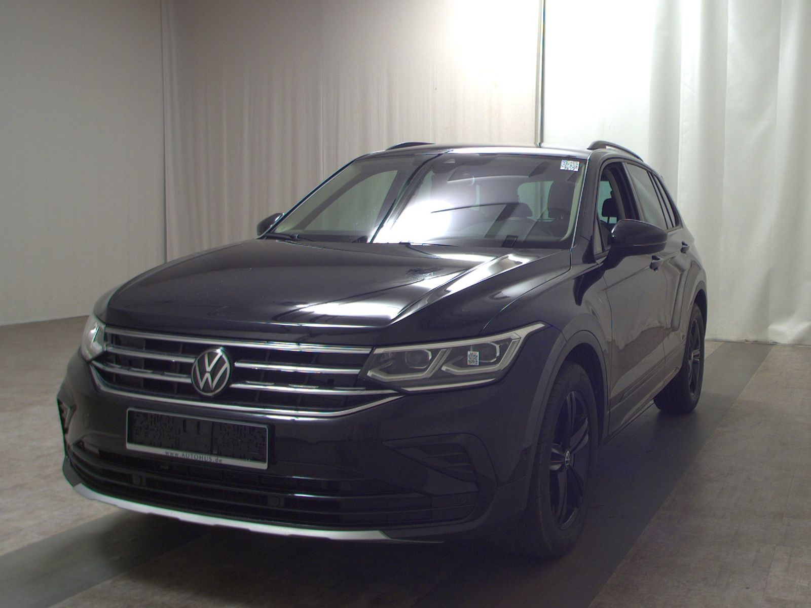 Volkswagen Tiguan 2.0 TDI Urban Sport Navi AID Matrix RFK imagem 2
