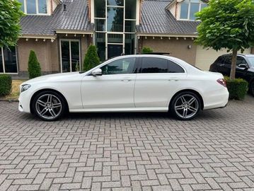Mercedes E 220 - 2