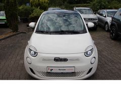 Fahrzeugabbildung Fiat 500e Icon*Panoramaglasdach!*Kamera!*Navi!*AppCon