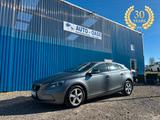 Volvo V40 You!**Navi*Xenon*AHK*Tempomat** - Volvo V40 YOU! mit Diesel-Antrieb