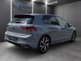 Volkswagen Golf 8 VIII R-Line 1.5 eTSI Navi ACC Apple CarPl - gebrauchte Limousinen in Augsburg