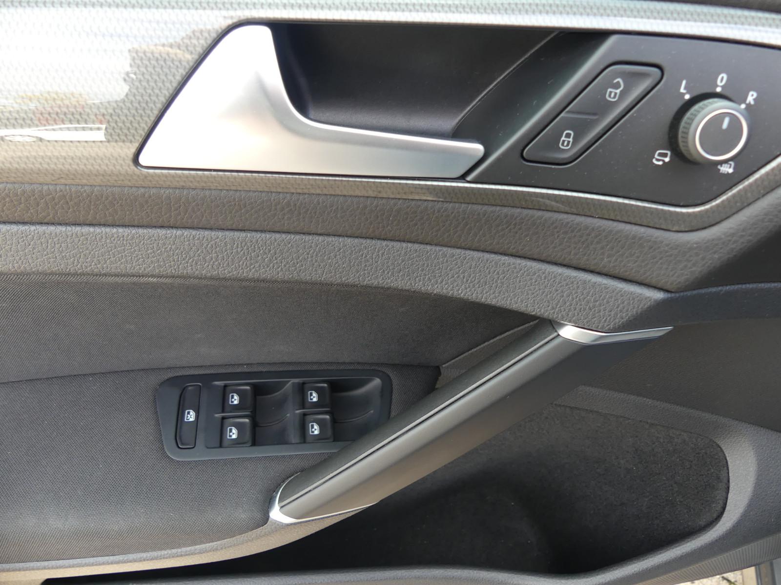 Volkswagen Golf VII Lim. Join AHK*virtual*Navi*SHZ*ab 199€